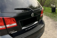 Fiat Freemont emblemat czarny 4.jpg