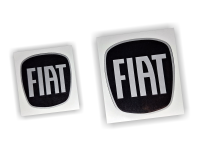 Fiat Bravo 2 emblematy czarne 1.jpg